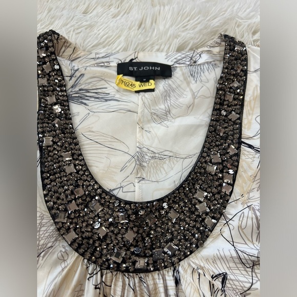 St. John Silk Blouse - size M - Picture 6 of 10